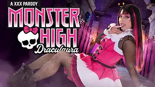 Wild And Intense Vampire Sex WIth Roma Amor As Monster High's Draculaura