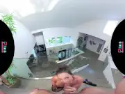 VRHUSH POV-sex med Abigail Mac i VR