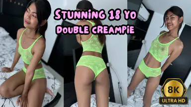 Superhet 18-årig asiatisk tjej får dubbel creampie