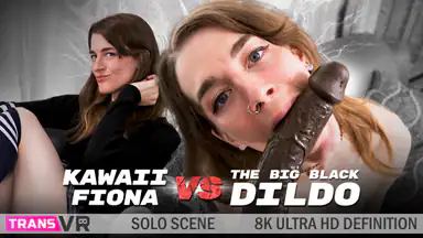 Kawaii Fiona mot den stora svarta dildon