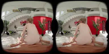 VR Bangers: Het blondinen Octavia i underkläder suger en jättekuk och knullar i missionärställning | VR Porn
