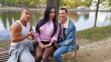 VR Bakom Kulisserna Del Ett Dubbel Vaginal Njutning DVP Får Otrogen Fru Att Spruta Non Stop