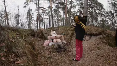 Storbystade Monika gillar anal ute i naturen