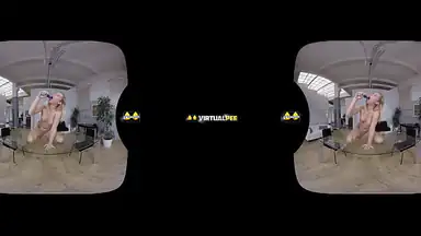 Virtualpee Chrissy på bordet VR Porrfilm