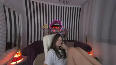 Dreamylinaa StripchatVR 2026 10 04T10 51 53 03 00 180 LR