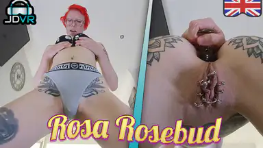 Rosa Rosebud - Ansiktsridning och anal lek