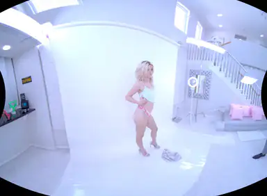 Ny blondin-tonårsmodell knullad av fotografen på casting